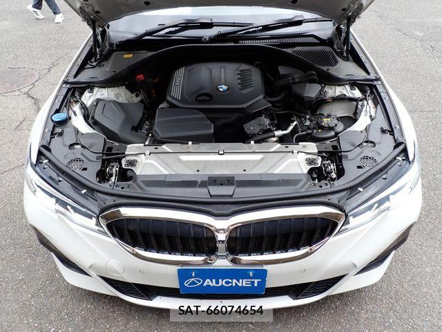 Bmw 3 SERIES 2019-08 8795364-26