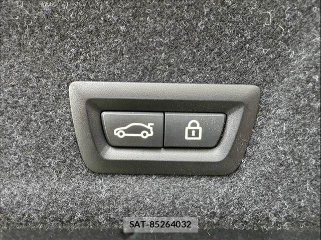 Bmw 3 SERIES 2019-09 8795363-9