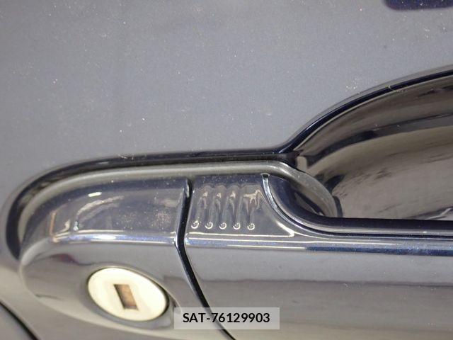 Bmw 3 SERIES 2017-08 8795356-11