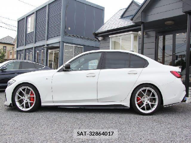 Bmw 3 SERIES 2019-06 8795360-25