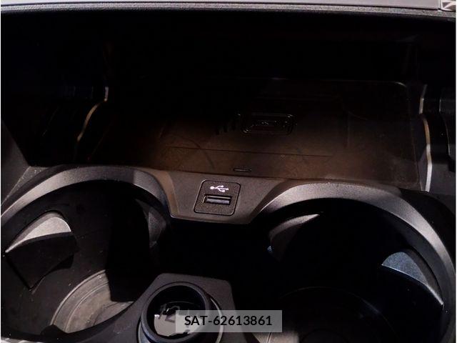 Bmw 3 SERIES 2019-10 8795361-23