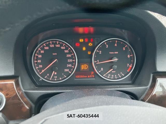 Bmw 3 SERIES 2010-05 8795367-12