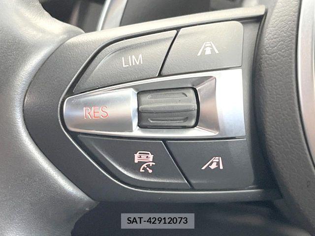 Bmw 3 SERIES 2018-08 8828013-3