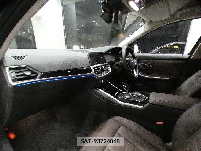 Bmw 3 SERIES 2019-06 8870508-2