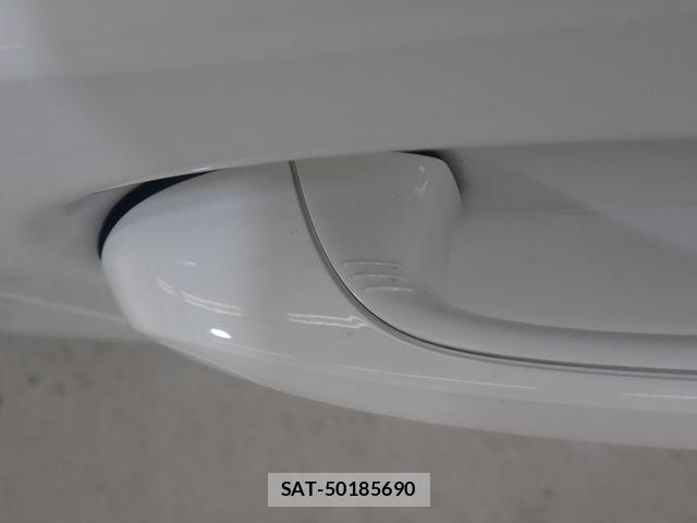 Bmw 3 SERIES 2022-06 8870501-11