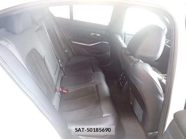 Bmw 3 SERIES 2022-06 8870501-24