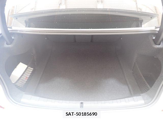 Bmw 3 SERIES 2022-06 8870501-26