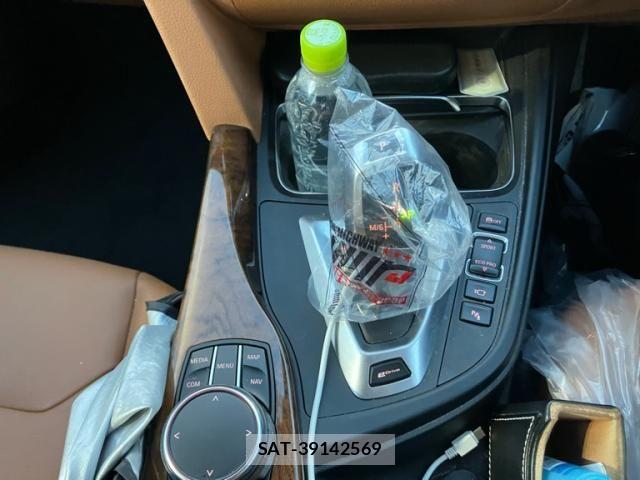 Bmw 3 SERIES 2018-07 8878848-23