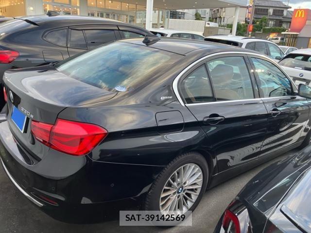 Bmw 3 SERIES 2018-07 8878848-6
