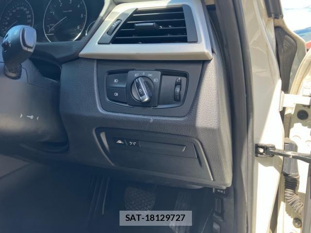 Bmw 3 SERIES 2017-02 8878844-13