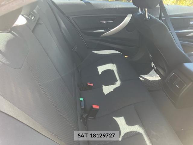 Bmw 3 SERIES 2017-02 8878844-18