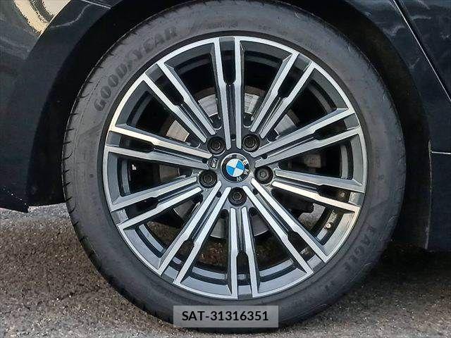 Bmw 3 SERIES 2019-11 8878839-12