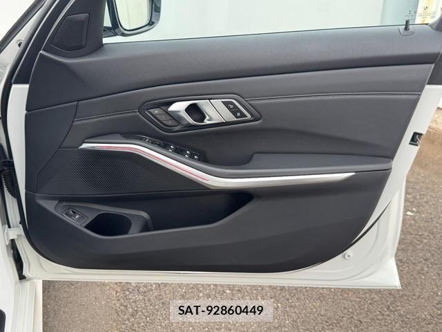 Bmw 3 SERIES 2019-11 8878836-24