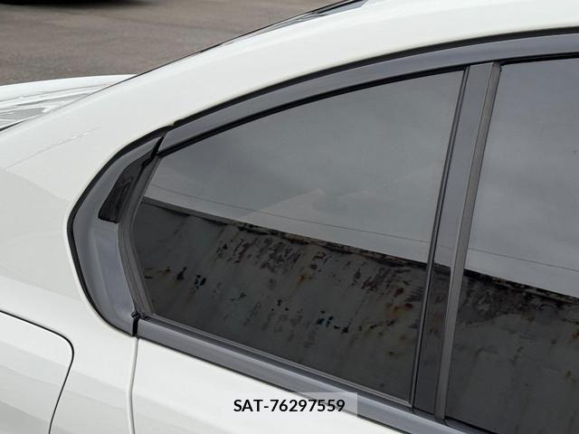 Bmw 3 SERIES 2023-12 8878832-11