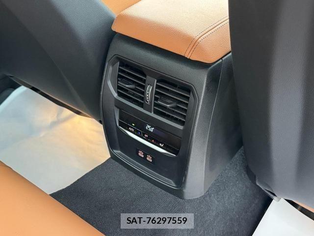 Bmw 3 SERIES 2023-12 8878832-18