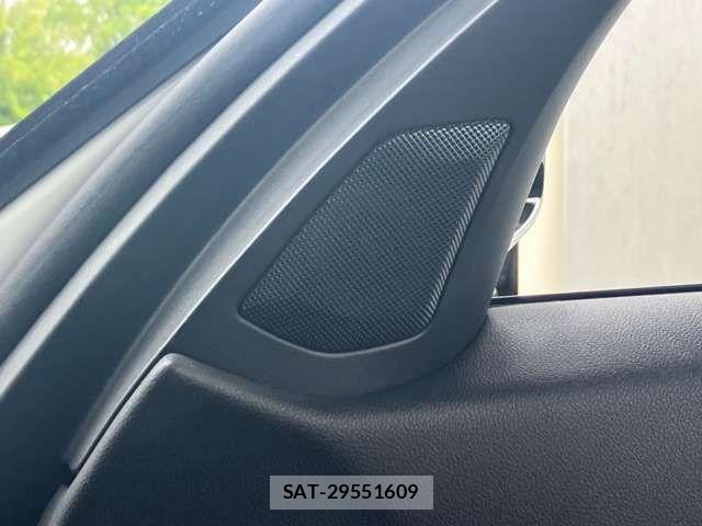Bmw 3 SERIES 2021-09 8883344-13