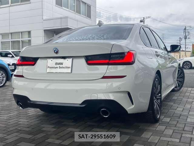 Bmw 3 SERIES 2021-09 8883344-2