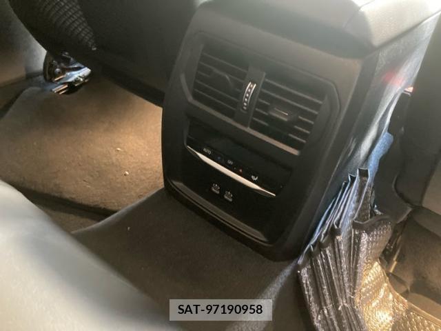 Bmw 3 SERIES 2021-09 1329855-18