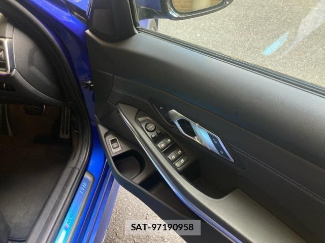Bmw 3 SERIES 2021-09 1329855-8