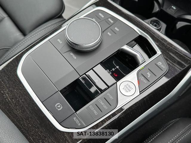 Bmw 3 SERIES 2022-11 1353472-21