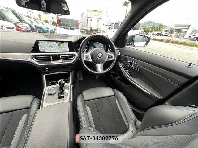 Bmw 3 SERIES 2021-03 1542997-24