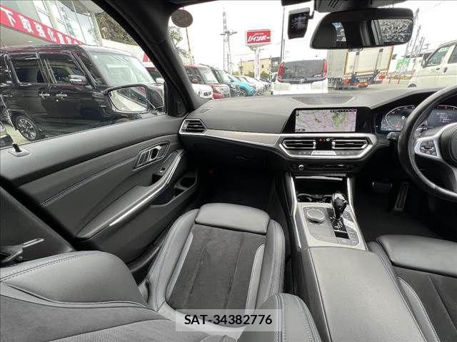 Bmw 3 SERIES 2021-03 1542997-25