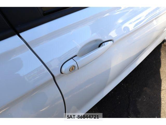 Bmw 3 SERIES 2017-01 1822859-13