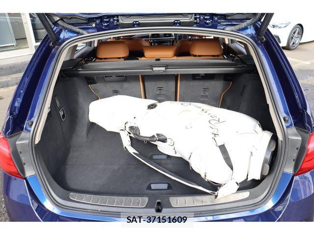 Bmw 3 SERIES 2019-01 1868718-23