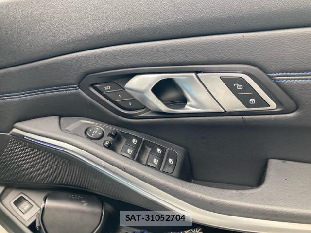 Bmw 3 SERIES 2021-09 2006797-11