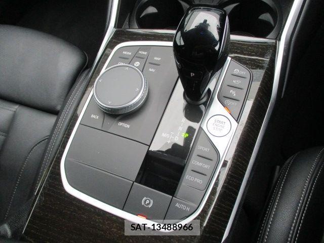 Bmw 3 SERIES 2022-04 2660616-9