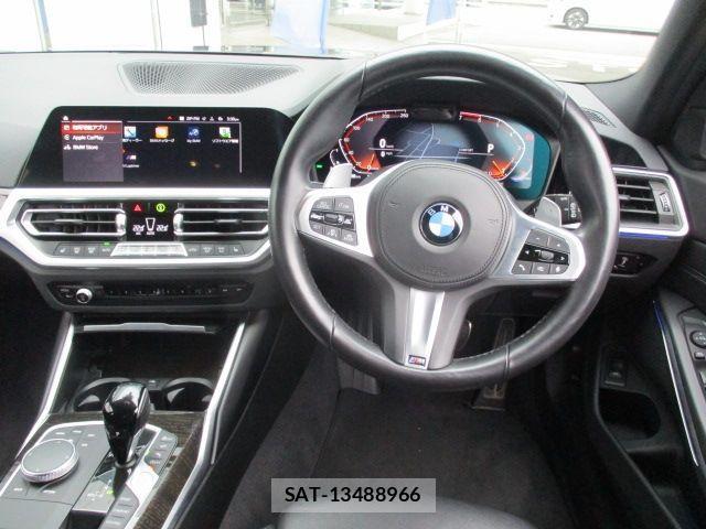Bmw 3 SERIES 2022-04 2660616-17
