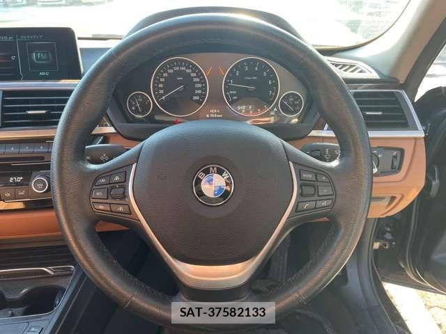 Bmw 3 SERIES 2017-03 2660630-9