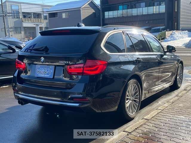 Bmw 3 SERIES 2017-03 2660630-5