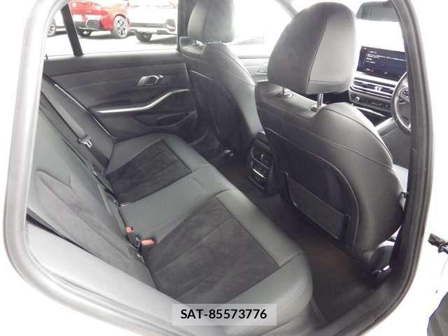Bmw 3 SERIES 2023-07 3355783-17