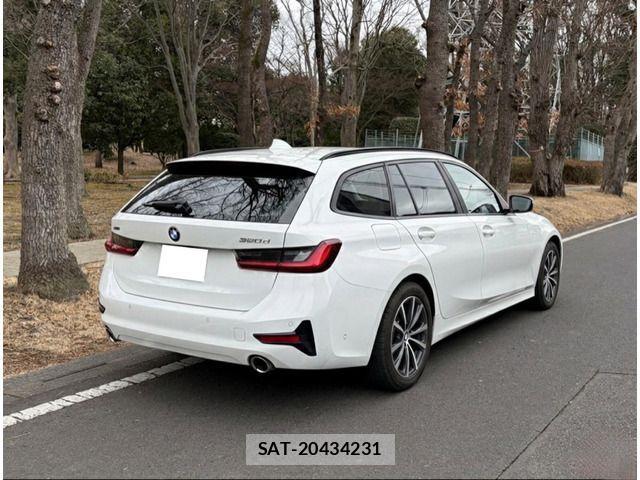 Bmw 3 SERIES 2022-01 4108458-1
