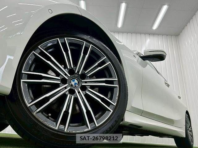 Bmw 3 SERIES 2021-02 6007383-18