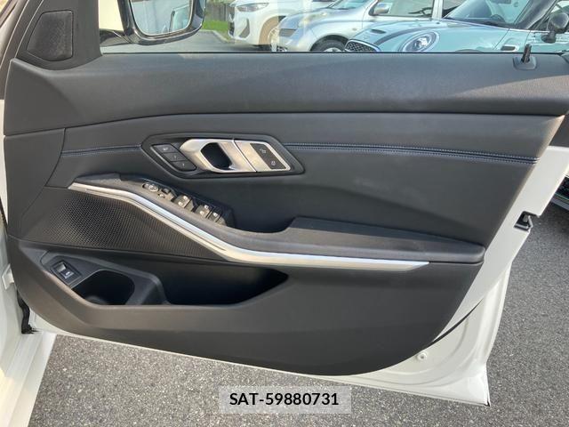 Bmw 3 SERIES 2021-03 6302908-20