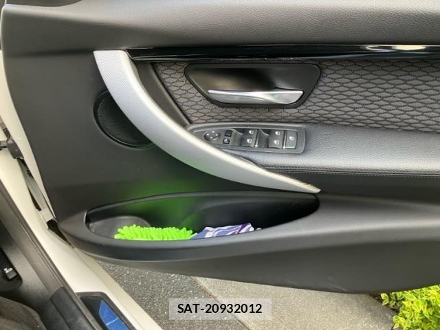 Bmw 3 SERIES 2017-11 6495365-14