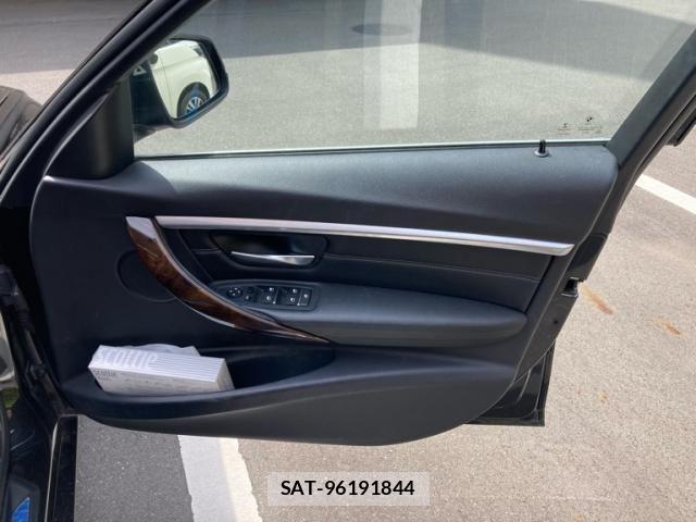 Bmw 3 SERIES 2016-08 6670509-12