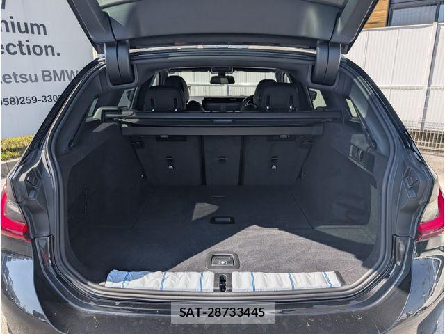 Bmw 3 SERIES 2025-10 7057632-18