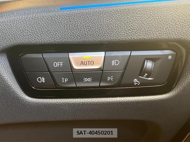 Bmw 3 SERIES 2022-10 7215305-14