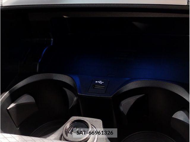 Bmw 3 SERIES 2025-10 7215317-24