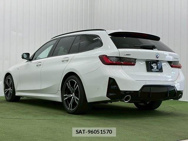 Bmw 3 SERIES 2023-04 7215304-16