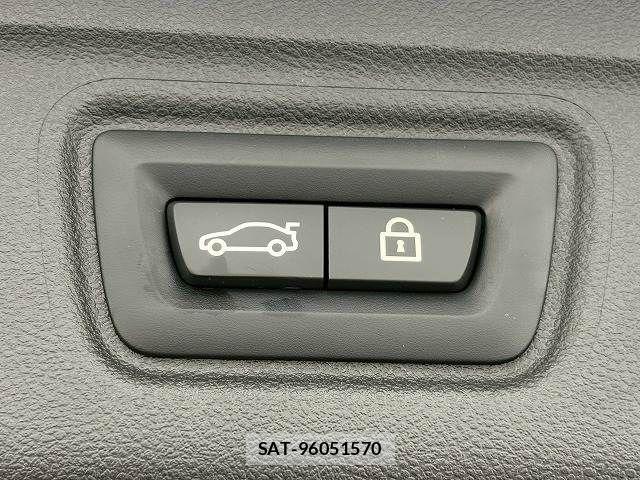 Bmw 3 SERIES 2023-04 7215304-6