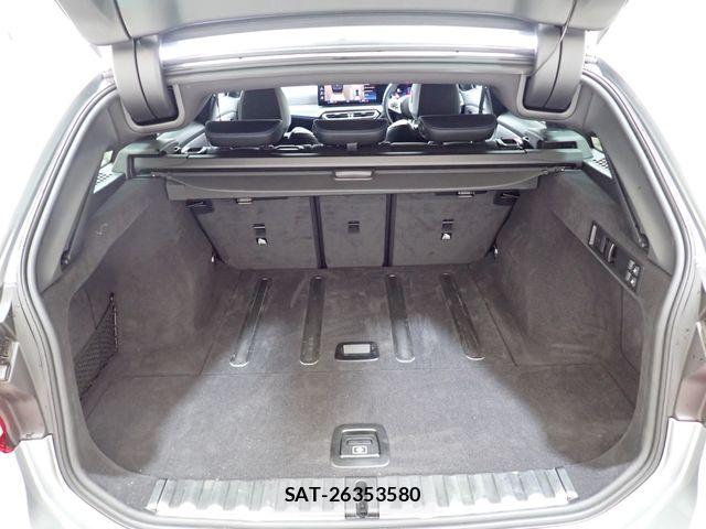 Bmw 3 SERIES 2023-06 7215314-24