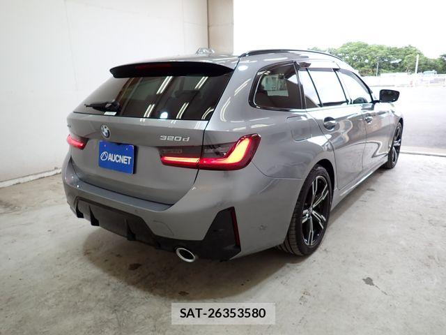 Bmw 3 SERIES 2023-06 7215314-7