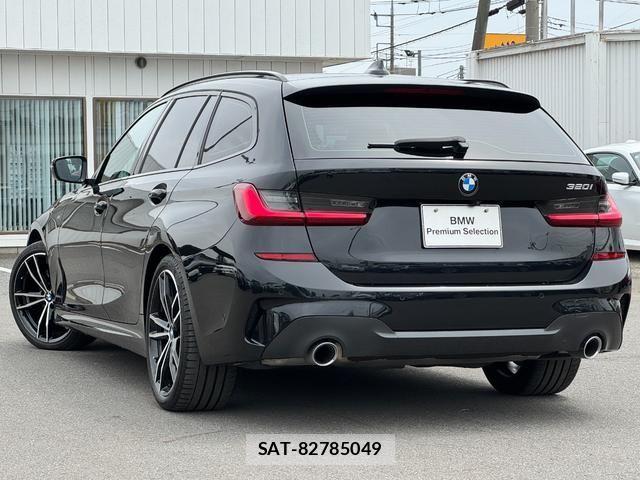 Bmw 3 SERIES 2022-06 7215306-2