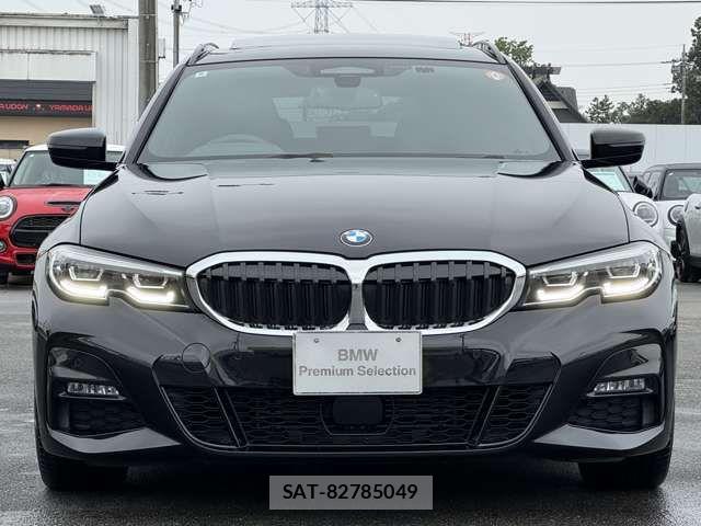 Bmw 3 SERIES 2022-06 7215306-4