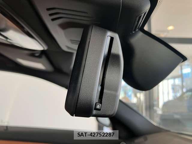 Bmw 3 SERIES 2021-06 7249906-9