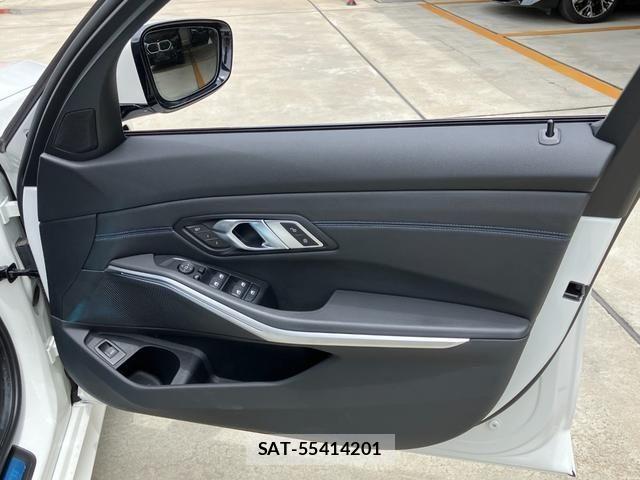 Bmw 3 SERIES 2021-08 7325915-24